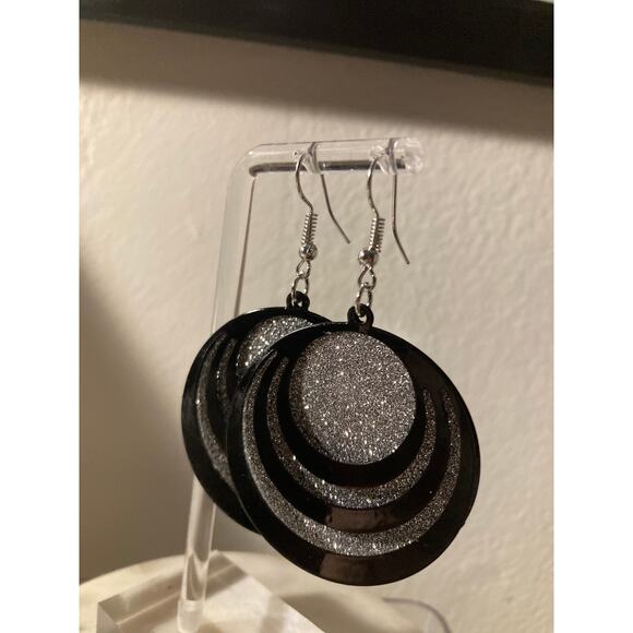 Drop earrings - Picture 1 of 2